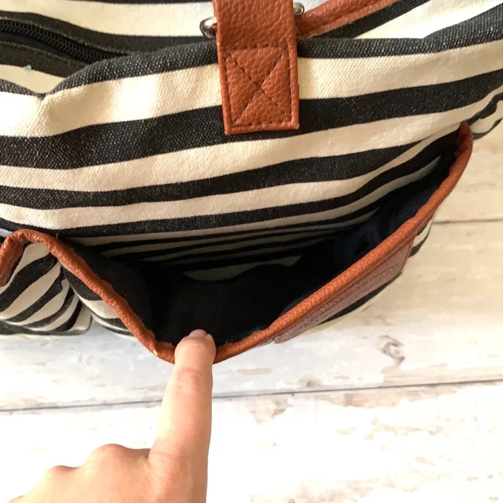 MommyDaddy & Me Black White Striped Diaper Bag Purse Brown Leather Straps